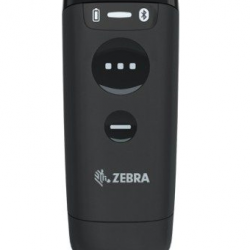 Maximálně všestranný snímač kódů Zebra CS60 umožňuje snadnou přeměnu mezi bezdrátovým ručním skenerem a drátovým hands-free snímačem.