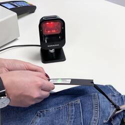 Datalogic Magellan 900i je kompaktní pultový prezentační snímač s vysokým rozlišením a bezproblémovým čtením 1D a 2D kódů i na mobilních telefonech.