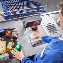 Datalogic Magellan 9550i je pultový snímač kódů představující chytré a udržitelné řešení pro maloobchodníky, kteří chtějí zvýšit efektivitu pokladen s vysokým poměrem ceny a výkonu.