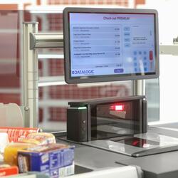 Datalogic Magellan 9550i je pultový snímač kódů představující chytré a udržitelné řešení pro maloobchodníky, kteří chtějí zvýšit efektivitu pokladen s vysokým poměrem ceny a výkonu.