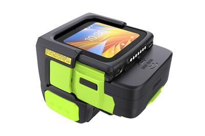 Nejmenší nositelný mobilní počítač s integrovaným RFID na trhu, který kombinuje výkon plnohodnotného podnikového zařízení s ergonomikou nositelné technologie.